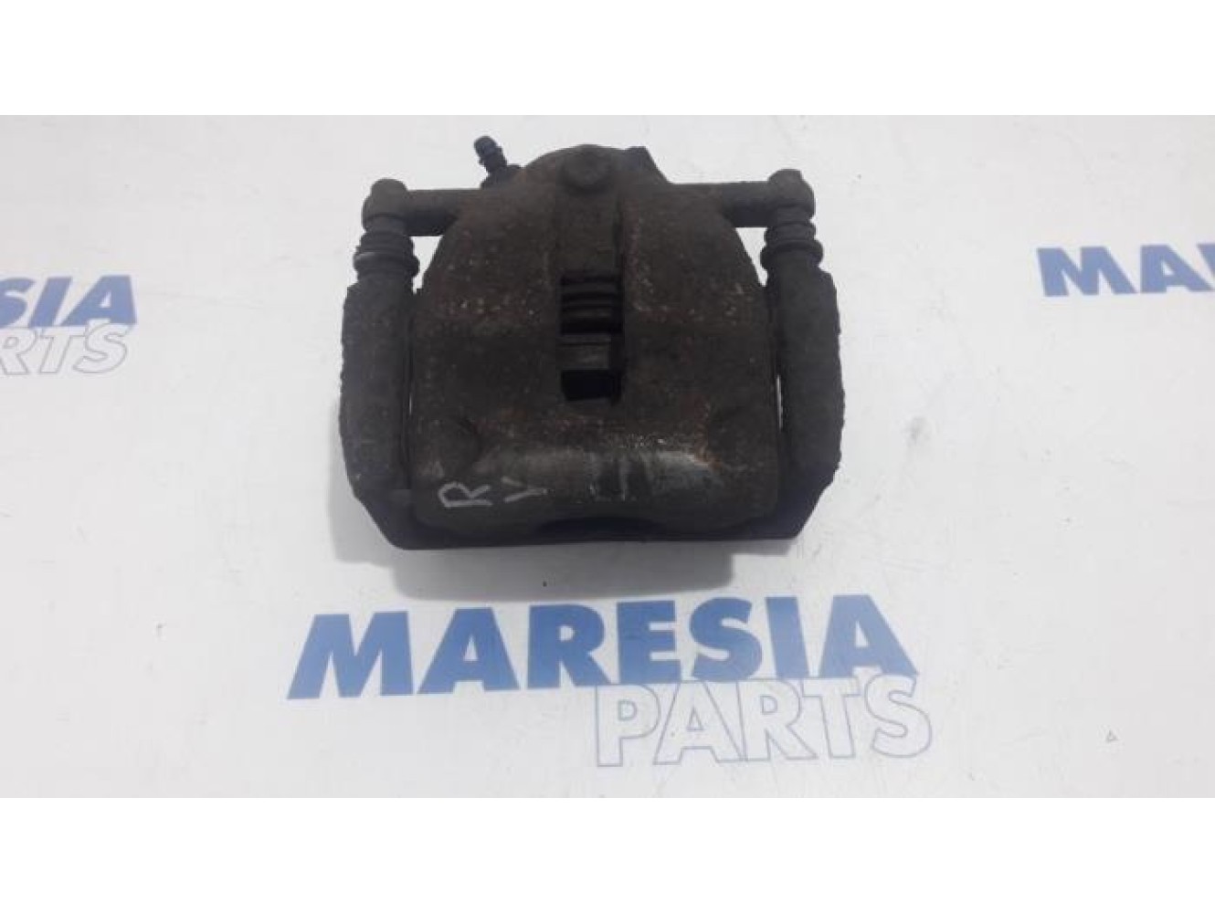 Renault - Kangoo - Front brake calliper, right