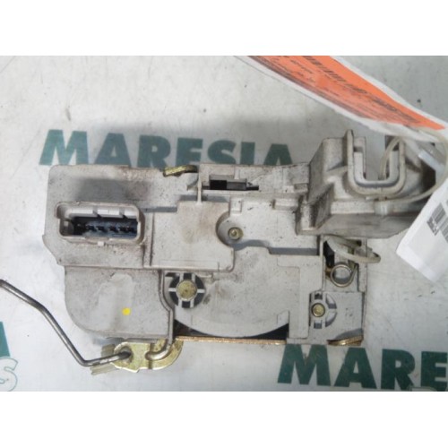 Peugeot - 307 - Front door lock mechanism 4-door, right