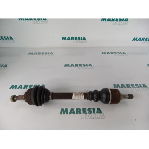 Peugeot - 307 - Front drive shaft, left