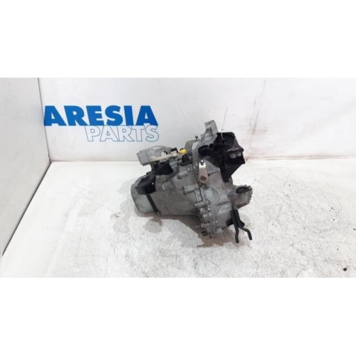 Peugeot - 2008 - Gearbox