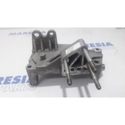 Fiat - Doblo - Engine mount