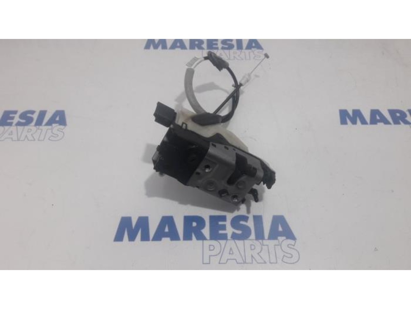 Peugeot - 208 - Front door lock mechanism 4-door, right