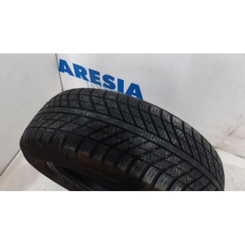 Peugeot - 2008 - Tyre