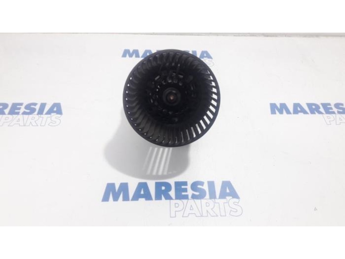 Peugeot - 208 - Heating and ventilation fan motor