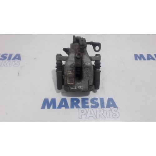 Peugeot - 2008 - Remklauw (Tang) links-achter
