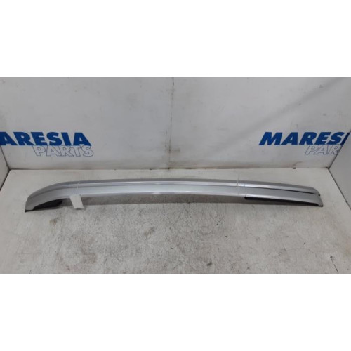 Peugeot - 2008 - Roof rail kit