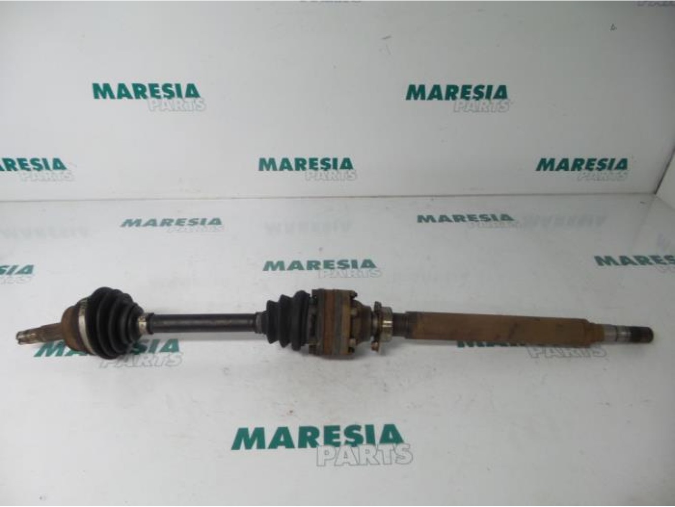 Alfa Romeo - 147 - Arbre de transmission avant droit