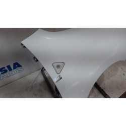 Renault - Kangoo - Front wing, right