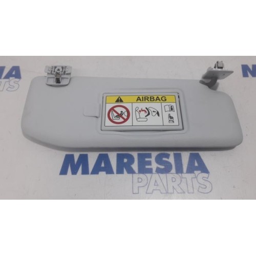 Peugeot - 2008 - Sun visor