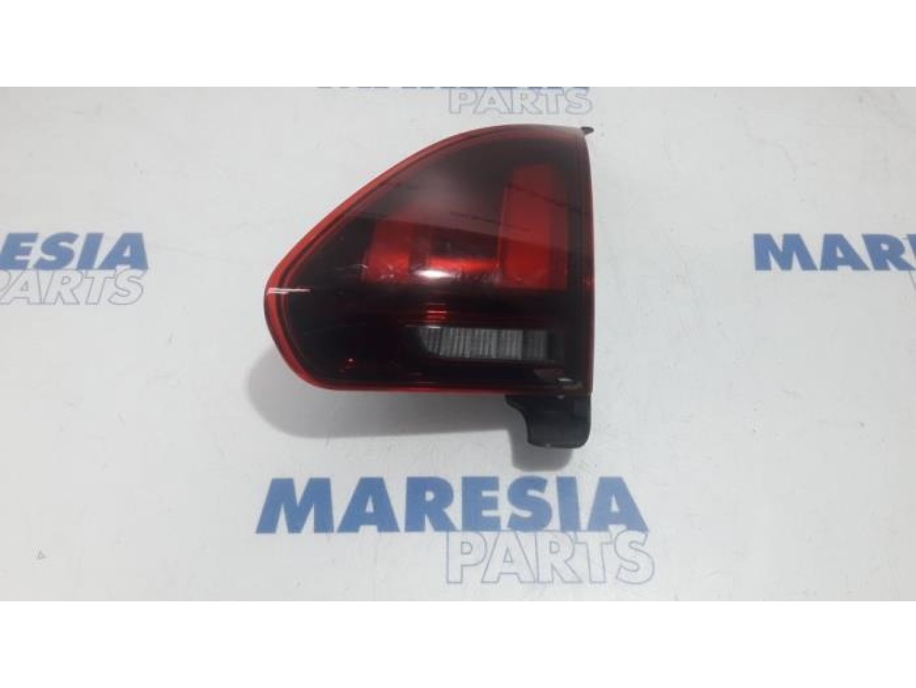 Peugeot - 2008 - Taillight, right