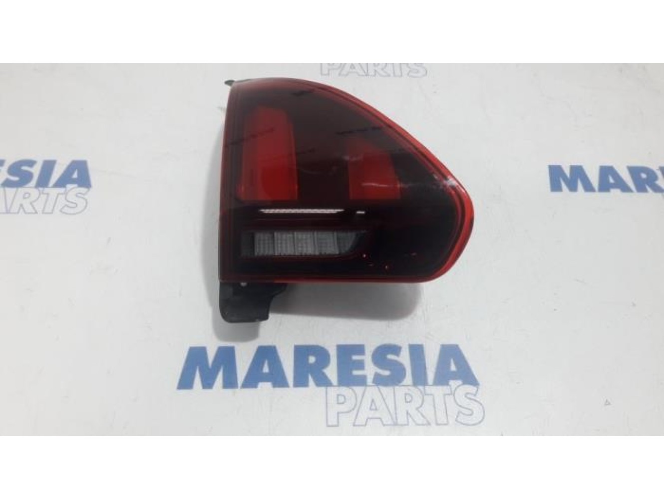 Peugeot - 2008 - Taillight, left