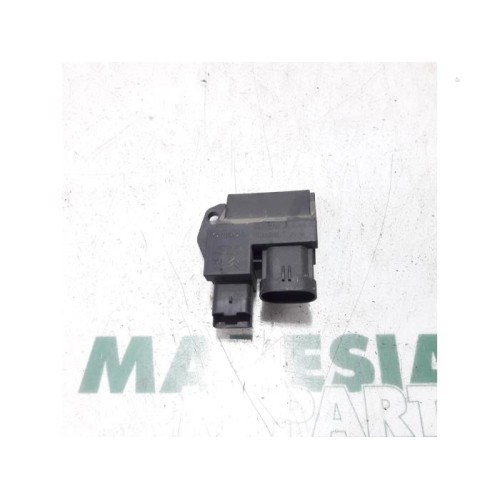Peugeot - 207 - Cooling fan resistor