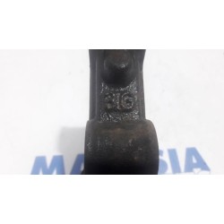 Renault - Kangoo - Fusee links-voor