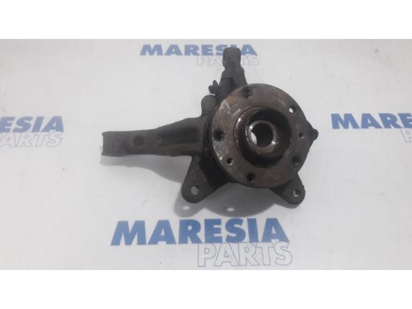 Renault - Kangoo - Fusee links-voor