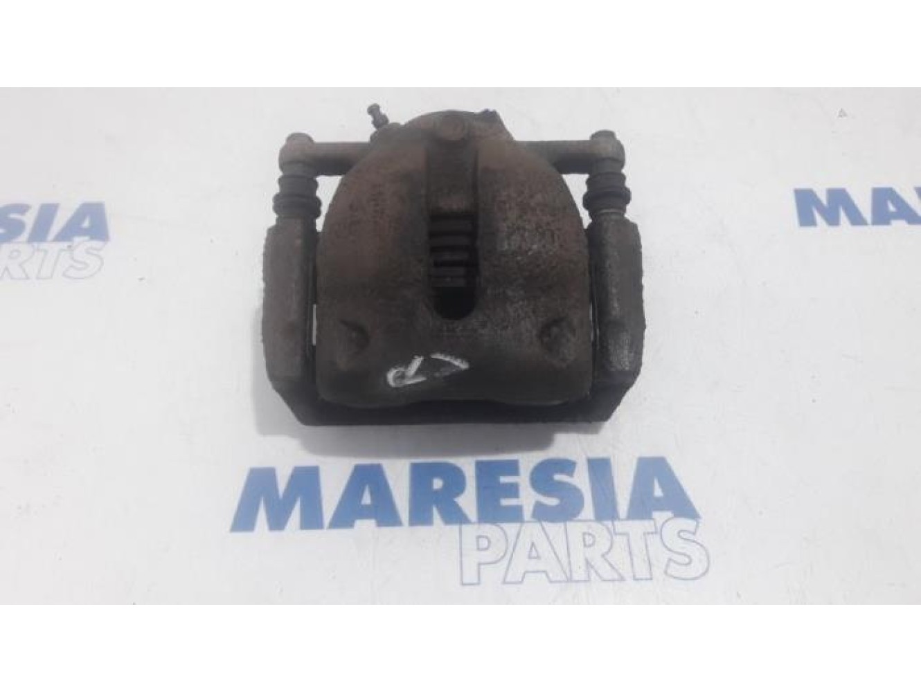 Renault - Kangoo - Front brake calliper, right