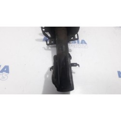Renault - Kangoo - Front shock absorber rod, left