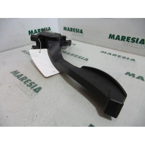 Alfa Romeo - 147 - Gaspedaalpositie Sensor