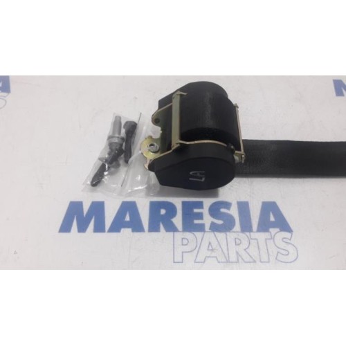 Peugeot - 207 - Sicherheitsgurt links hinten