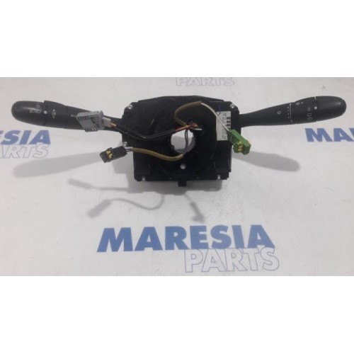 Peugeot - 207 - Steering column stalk