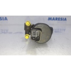 Peugeot - 207 - Scheibensprüherpumpe vorne