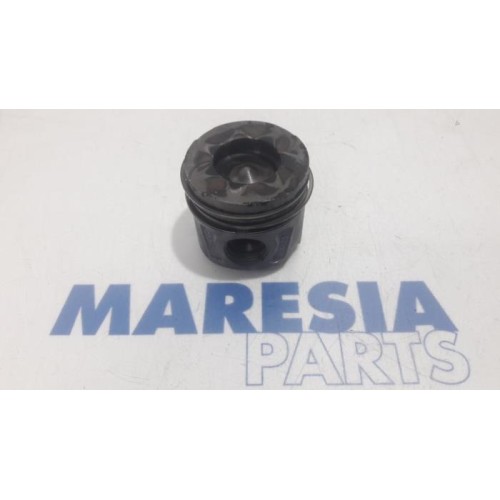 Fiat - Doblo - Piston