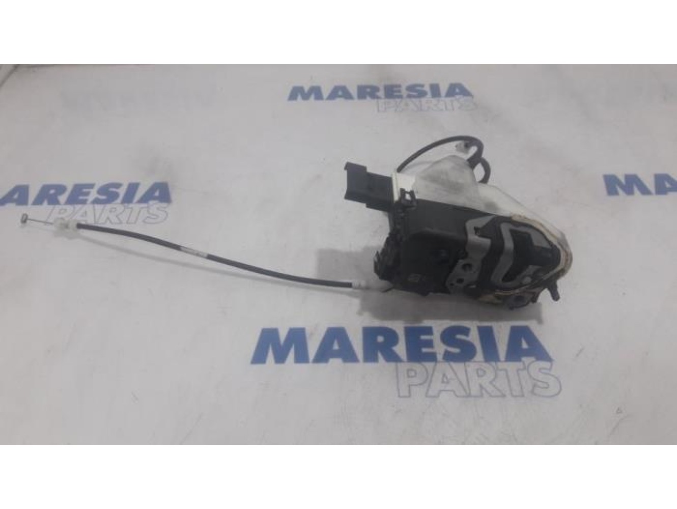 Peugeot - 508 - Front door lock mechanism 4-door, right