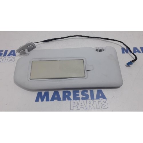 Peugeot - 508 - Sun visor