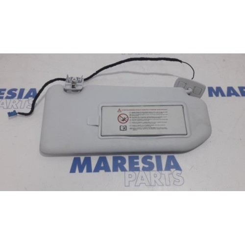 Peugeot - 508 - Sun visor