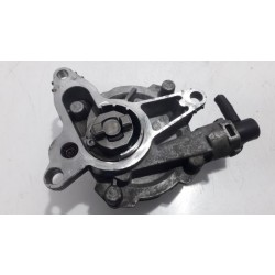 Renault - Trafic - Vacuum pump (diesel)