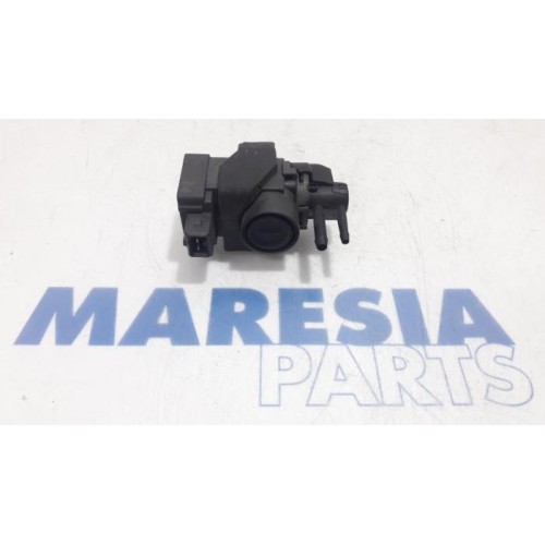 Renault - Trafic - Turbo pressure regulator