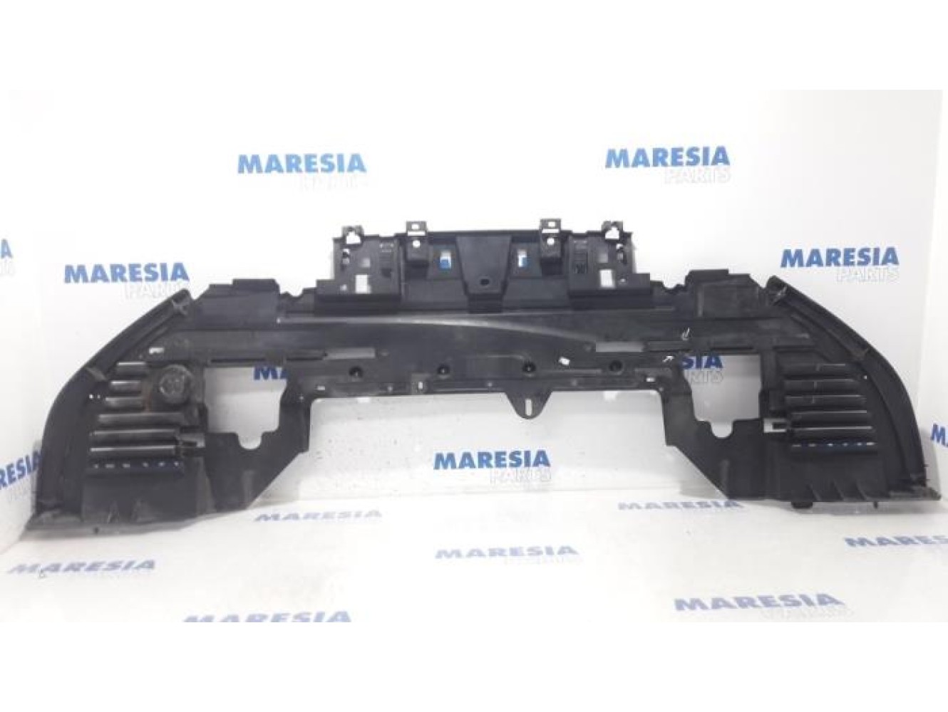 Peugeot - 508 - Engine protection panel