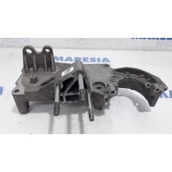 Alfa Romeo - Mito - Engine mount
