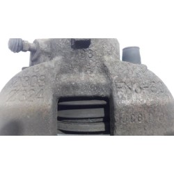 Renault - Espace - Front brake calliper, right