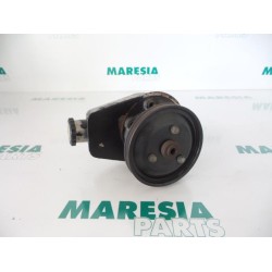 Renault - Megane Scenic - Pompe direction assistée
