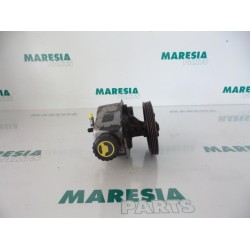 Renault - Megane Scenic - Pompe direction assistée