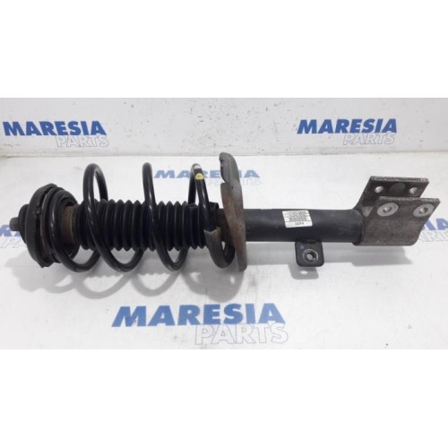 Peugeot - 308 - Front shock absorber rod, right