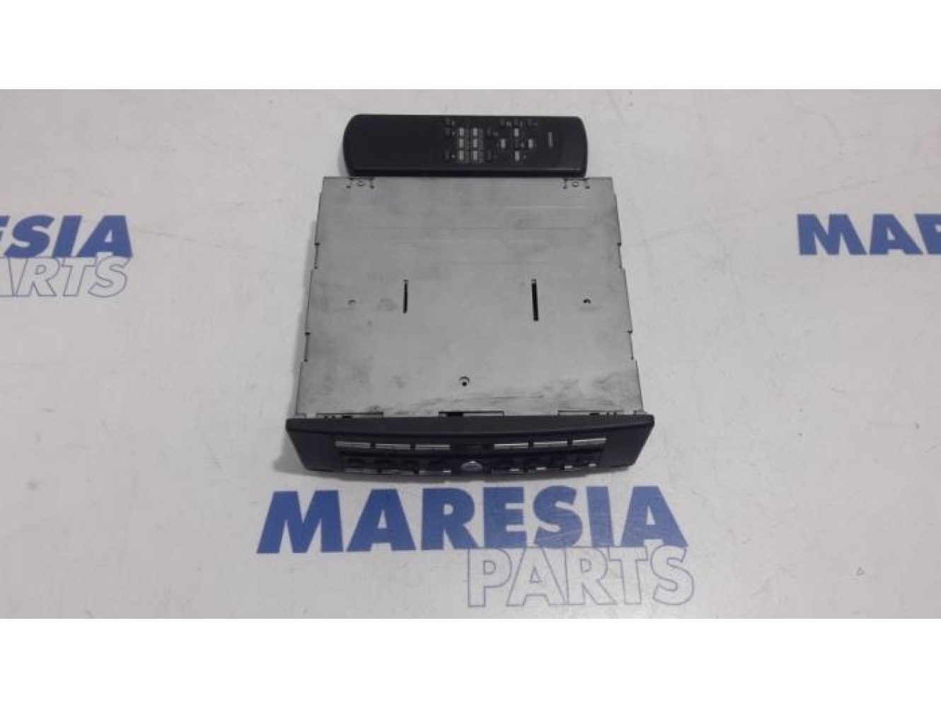 Renault - Espace - Radio CD Speler