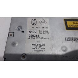 Renault - Espace - Radio CD Speler