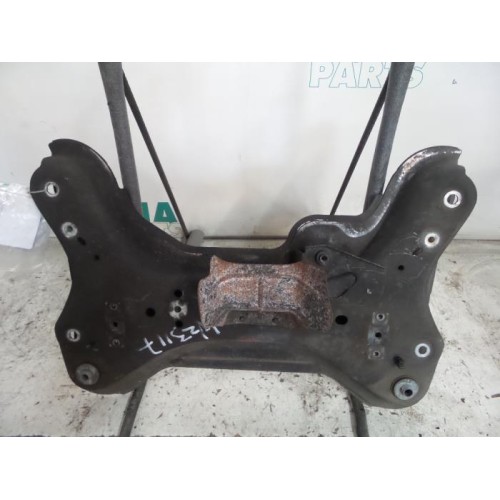 Renault - Trafic - Subframe