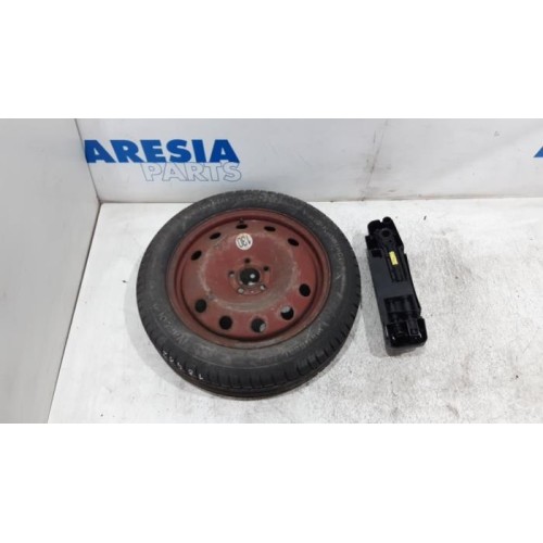 Renault - Espace - Jackkit + spare wheel