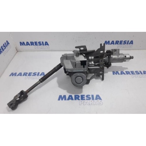 Renault - Kangoo - Steering column housing