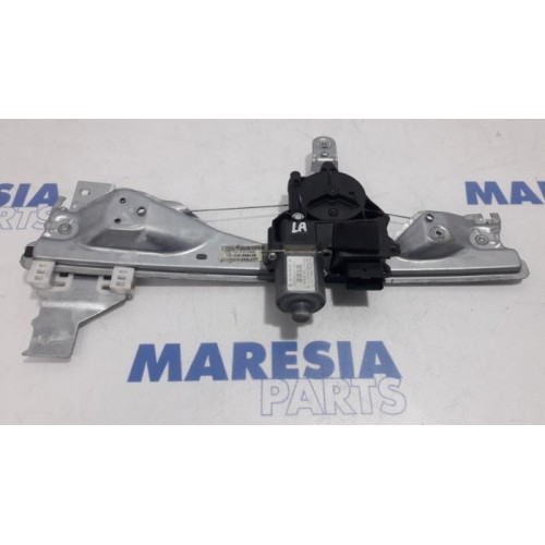 Peugeot - 308 - Rear door window mechanism 4-door, left