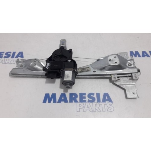 Peugeot - 308 - Rear door window mechanism 4-door, right