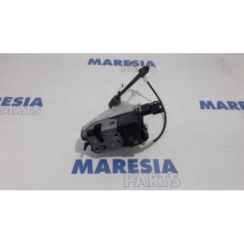 Peugeot - 308 - Rear door lock mechanism 4-door, left