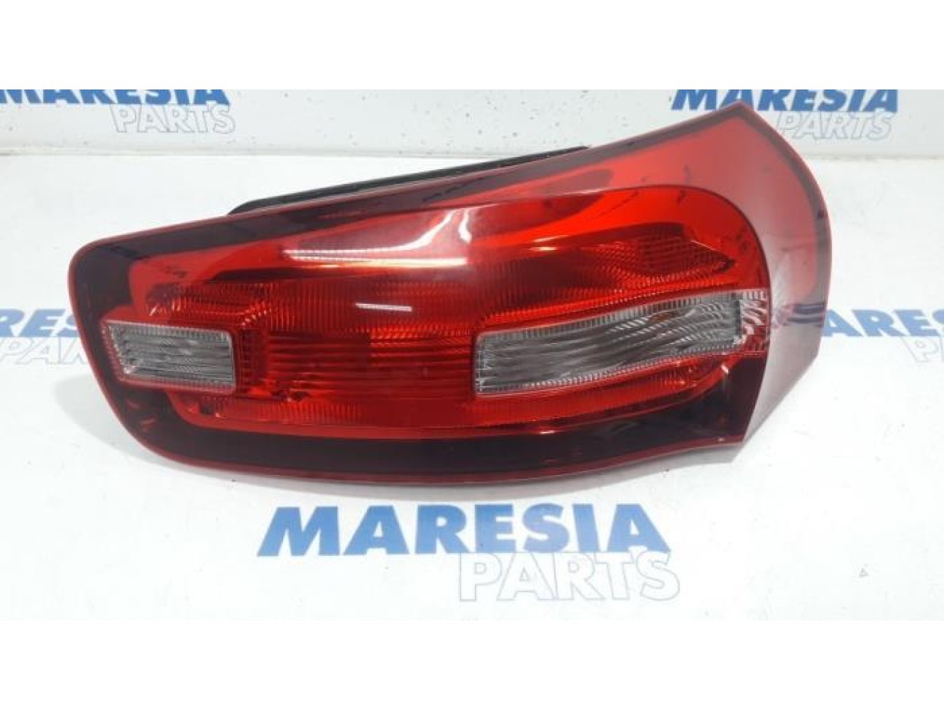 Citroen - C4 Picasso - Taillight, right
