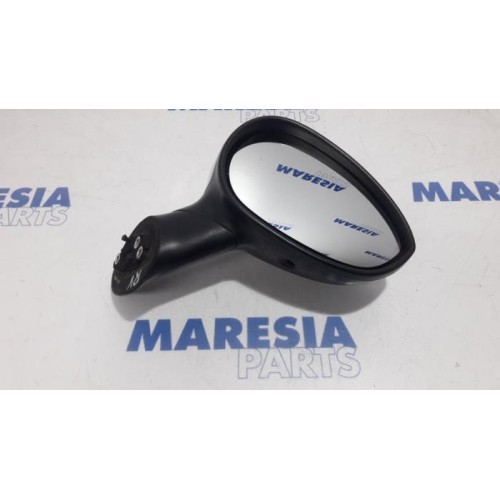 Fiat - Punto Evo - Wing mirror, right