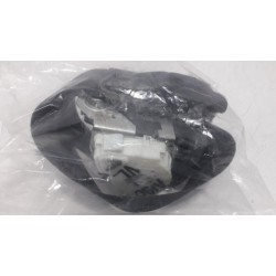 Ford - KA - Front seatbelt, left