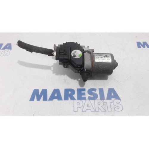 Lancia - Delta - Moteur essuie-glace avant