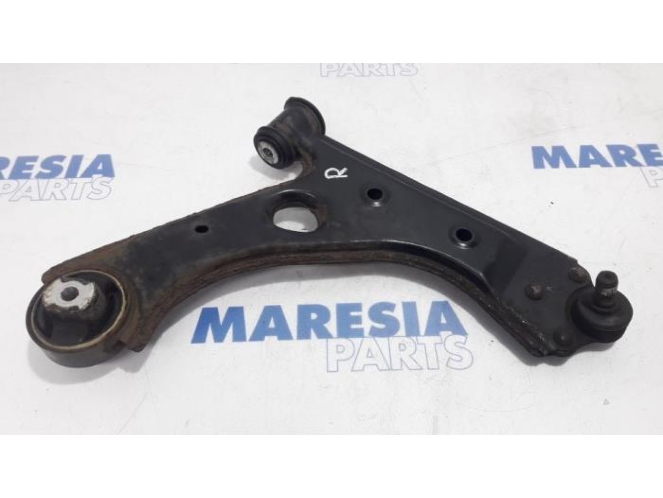 Fiat - Punto Evo - Front lower wishbone, right