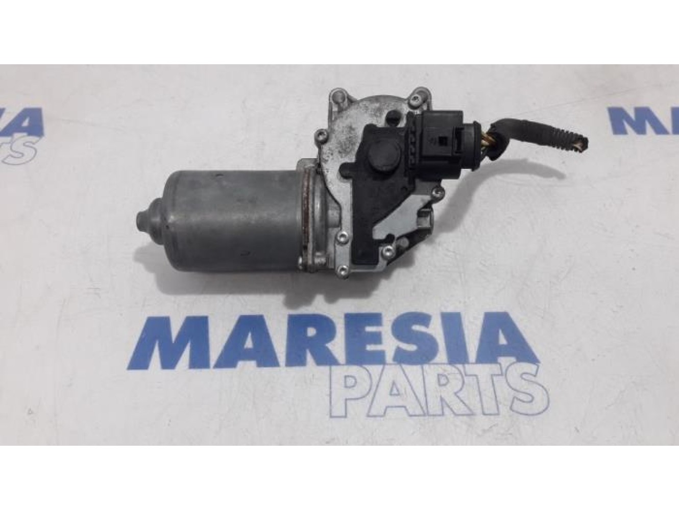 Fiat - Punto Evo - Front wiper motor